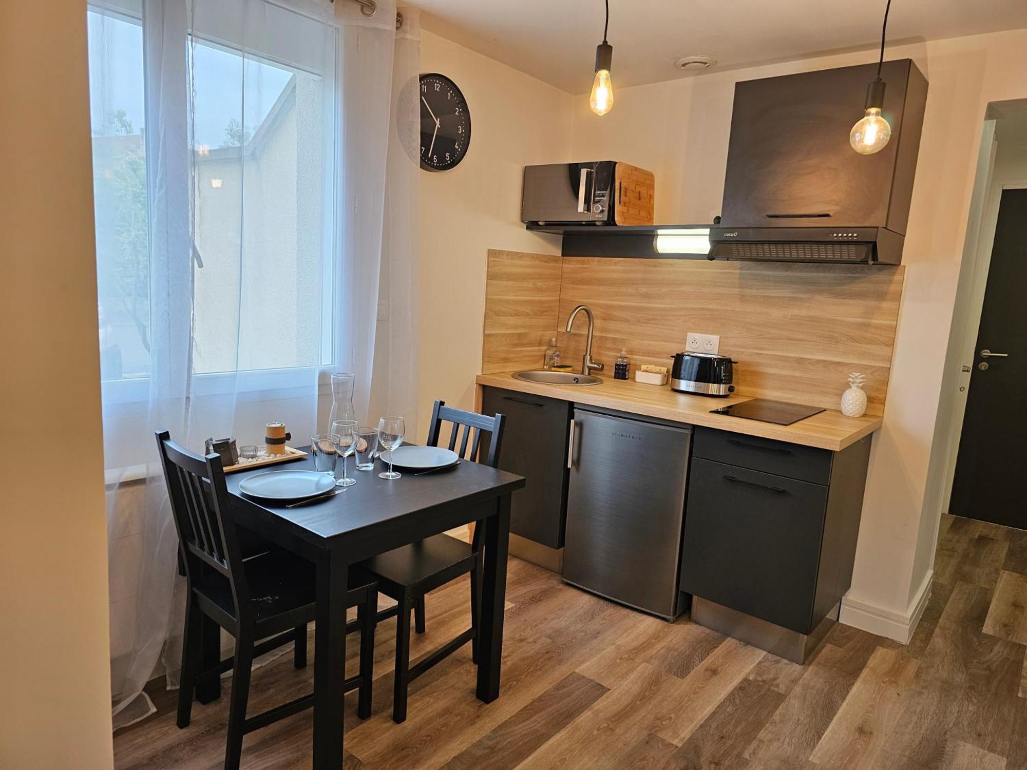 Au 3 Rue Manhes Apartment Albi Exterior photo
